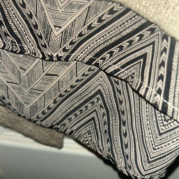 Split Back Sweater - Picture 4 of 7